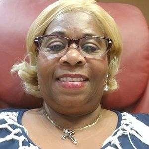 Meet your Posher, Rose